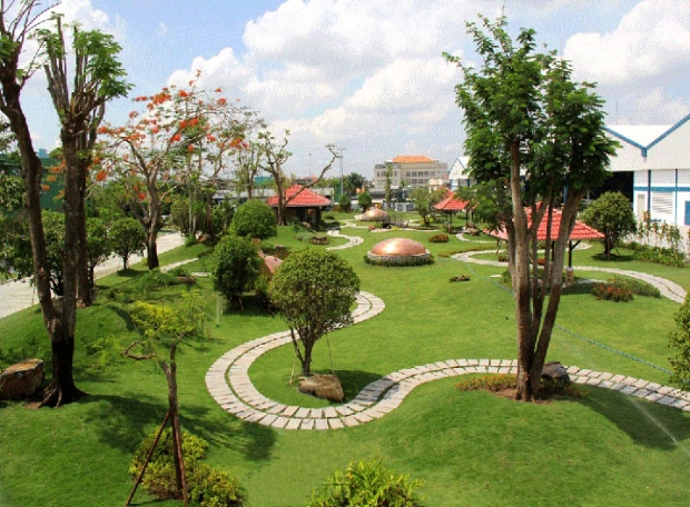 Thi-cong -cay- xanh- Canh quan khu cong ghiep